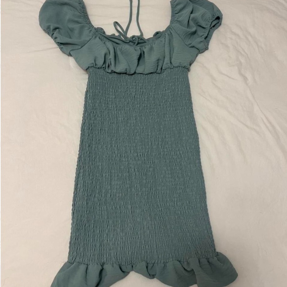 Love Tree Ruffled Sleeves Dress - Picture 2 of 5